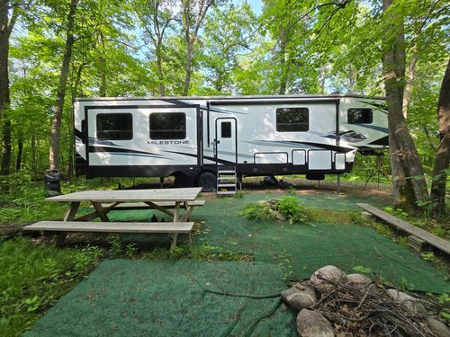189 Sugarbush, Garrison, MN, 56450 | Card Image