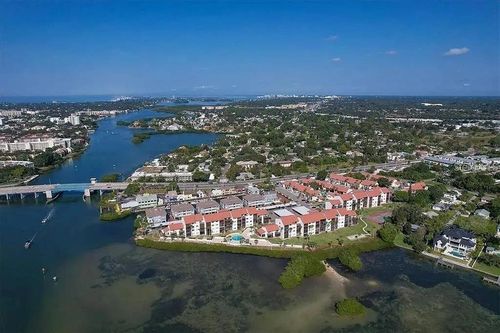 50-202-1650 Stickney Point Rd, SARASOTA, FL, 34231-3736 | Card Image
