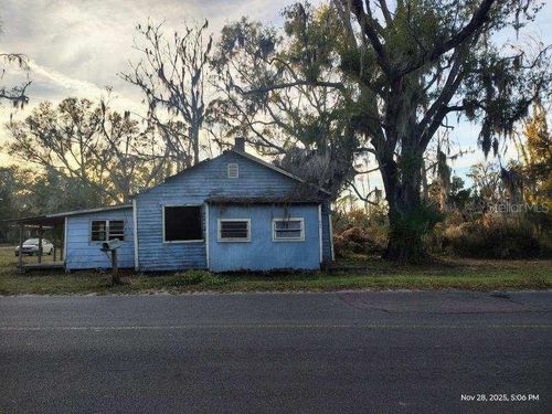 823 S Warner Ave, Perry, FL, 32348-5204 | Card Image
