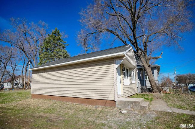 2217 W Marquette St, House other with 2 bedrooms, 1 bathrooms and null parking in Peoria IL | Image 38