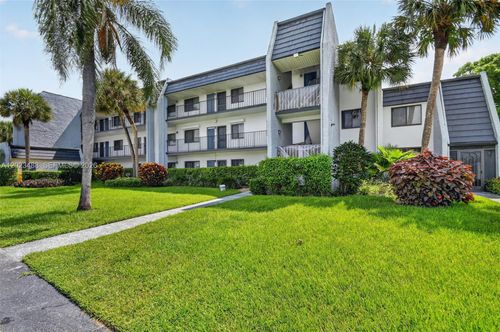 107-4230 Deste Ct, Lake Worth, FL, 33467-4302 | Card Image