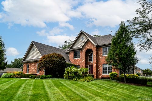 25935 S Courtney Rd, Plainfield, IL, 60585-7741 | Card Image