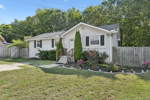 300 Monaco Dr, Hermitage, TN, 37076-1211 | Card Image