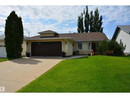 5909 52 Ave, Barrhead, AB, T7N1N6 | Card Image