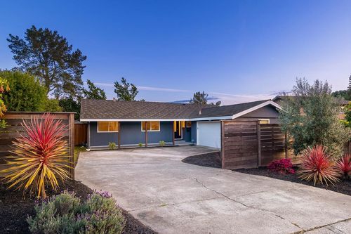 232 San Carlos Way, Novato, CA, 94945 | Card Image