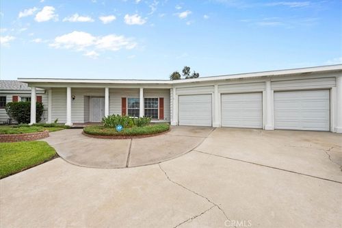 1973 N Sage Ave, Rialto, CA, 92376-2825 | Card Image