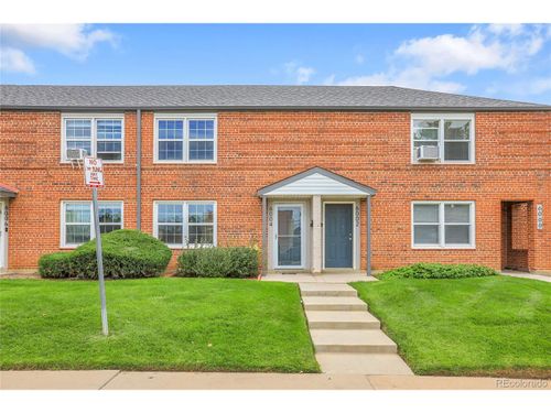6004 E 29th Ave, Denver, CO, 80207-2816 | Card Image
