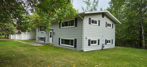 102 Shorewood Dr, International Falls, MN, 56649-2107 | Card Image