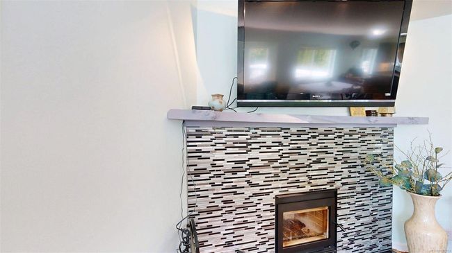 2113 Amethyst Way, House other with 5 bedrooms, 3 bathrooms and 2 parking in Sooke BC | Image 6