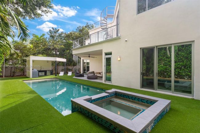 10620 Sw 74 Th Ave, House other with 6 bedrooms, 5 bathrooms and null parking in Pinecrest FL | Image 37