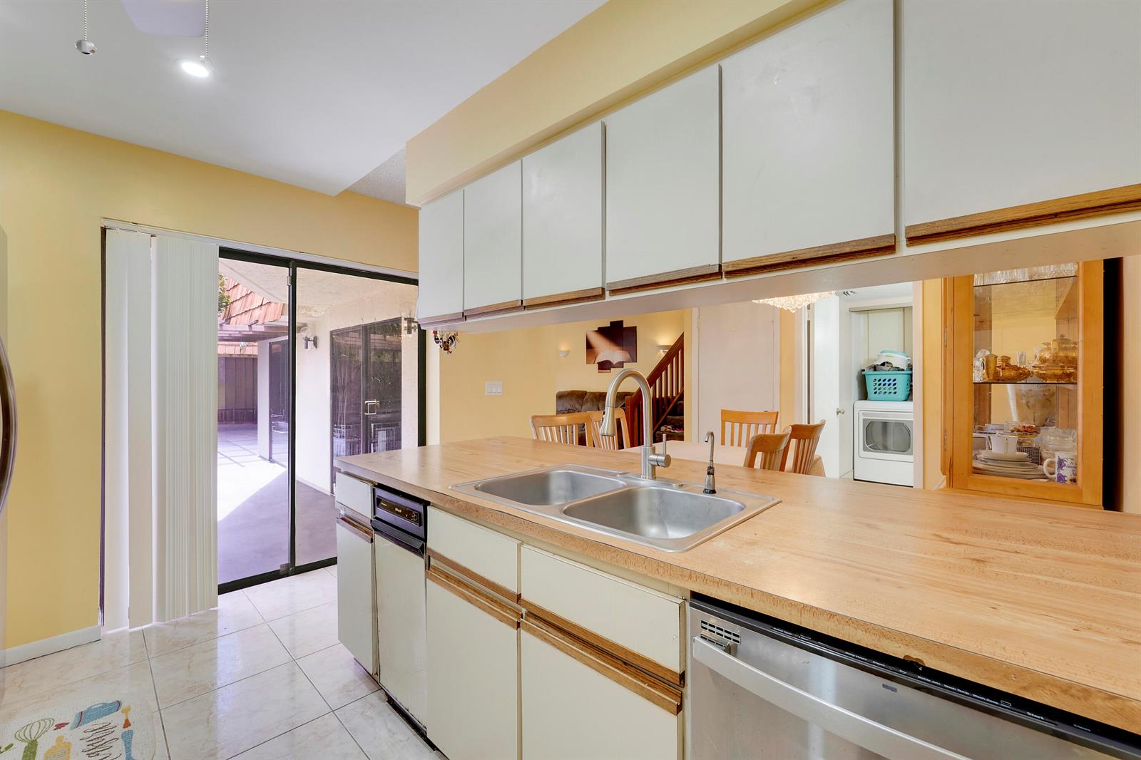 Residential in North Lauderdale 5