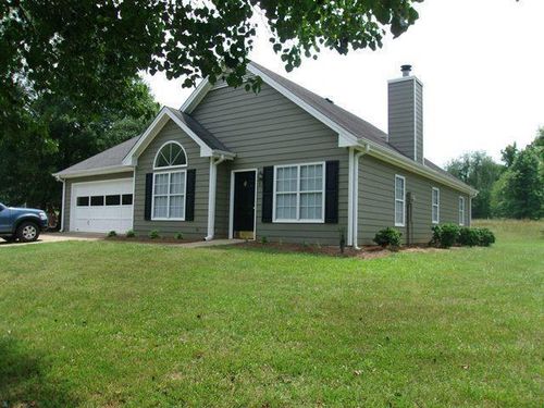 788 Riverview Ln, Winder, GA, 30680-3147 | Card Image