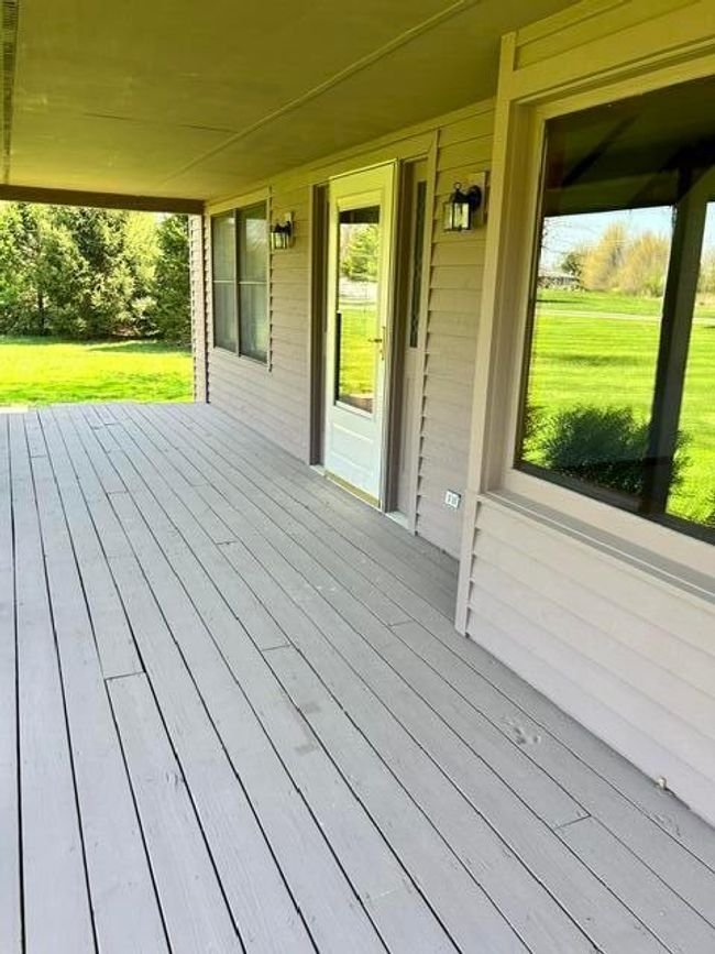 13181 Basil Rd Nw, House other with 3 bedrooms, 2 bathrooms and null parking in Baltimore OH | Image 5