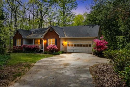 58 S Singley Dr, Locust Grove, GA, 30248-4534 | Card Image