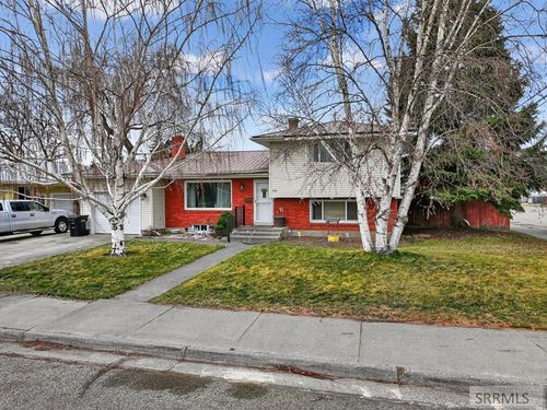 900 Stanger Ave, Idaho Falls, ID, 83404-5521 | Card Image
