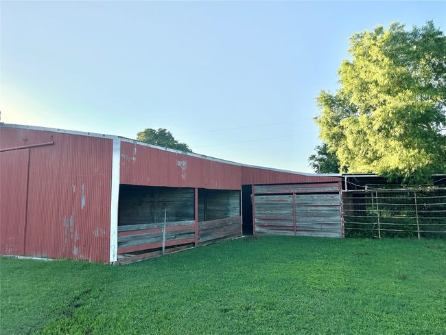 UNIT-14 - 3210 Rural Ranch Rd, Home with 14 bedrooms, 14 bathrooms and 20 parking in Gainesville TX | Image 8