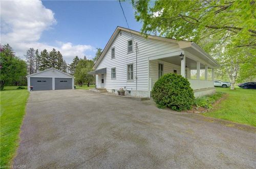 1463 Kossuth Road, Woolwich (Twp), ON, N3H4R6 | Card Image