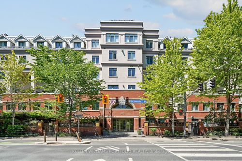 333-500 Richmond St W, Toronto, ON, M5V3N4 | Card Image