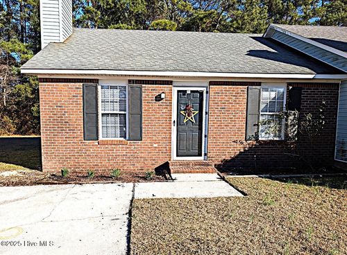 113 Live Oak Ct, Midway Park, NC, 28544-1664 | Card Image