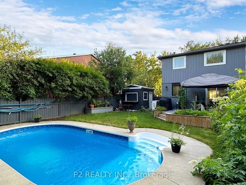 411 Rosedale Dr, Whitby, ON, L1N1Z5 | Card Image