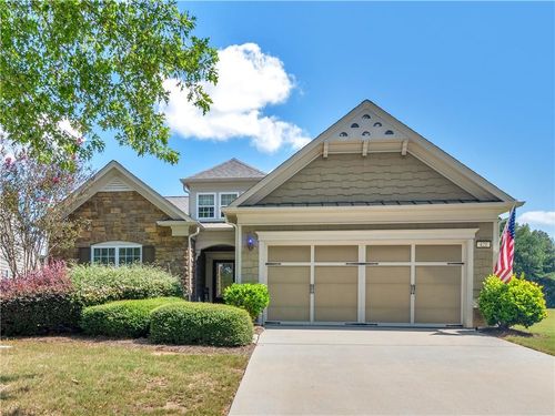 421 Beacon Ct, Griffin, GA, 30223-5988 | Card Image