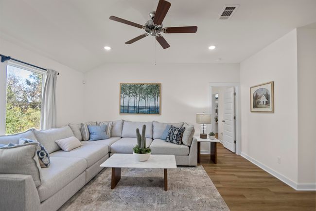 6804 Cypress Cv, House other with 4 bedrooms, 2 bathrooms and null parking in Maumelle AR | Image 9