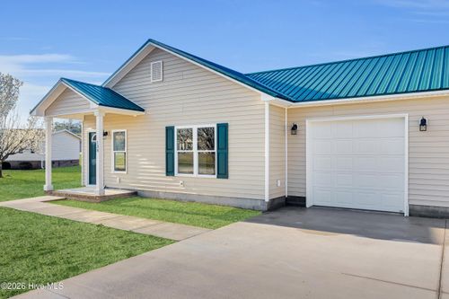 138 Macdonald Blvd, Havelock, NC, 28532-9393 | Card Image