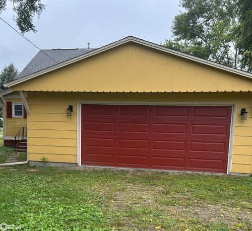 504 Main St, Coulter, IA, 50431-7746 | Card Image