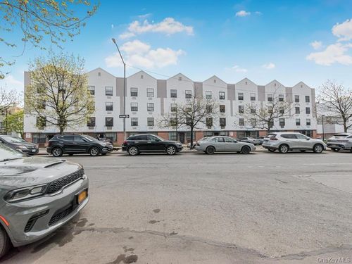 55c-760 Brook Avenue, New York, NY, 10451 | Card Image
