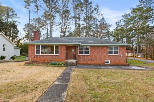 798 Bank St Se, Smyrna, GA, 30080-3349 | Card Image