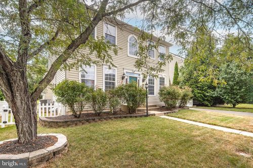 9505 Dunblane Ct, BRISTOW, VA, 20136-2711 | Card Image