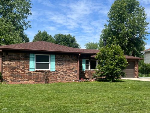 7824 Hearthstone Way, Indianapolis, IN, 46227-8160 | Card Image