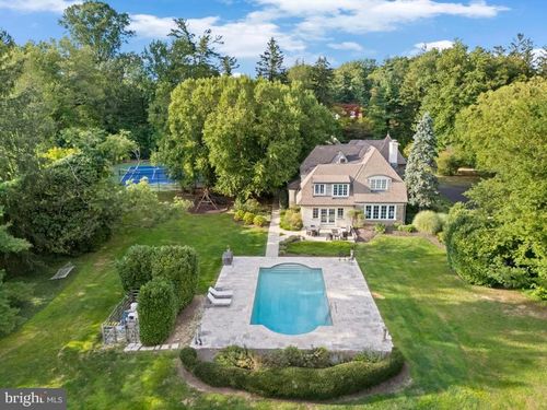 1038 Mill Road Cir, Meadowbrook, PA, 19046-3021 | Card Image