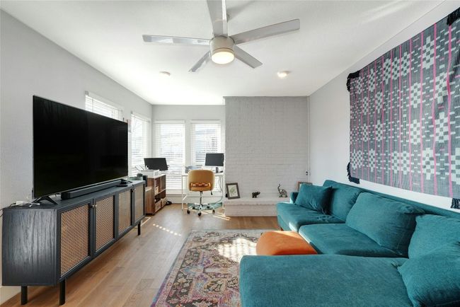 APT-147 - 909 Reinli St, Condo with 1 bedrooms, 1 bathrooms and 2 parking in Austin TX | Image 4