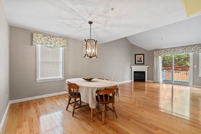 E - 4 Strawberry Ln, Condo with 2 bedrooms, 3 bathrooms and 1 parking in Hudson MA | Image 17