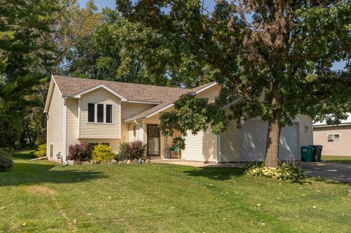 615 Walnut St, Mantorville, MN, 55955-8059 | Card Image