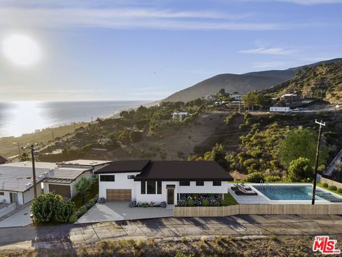 4615 Via Vienta St, MALIBU, CA, 90265-2515 | Card Image