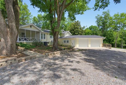 1729 Barron Rd, Poplar Bluff, MO, 63901-2507 | Card Image