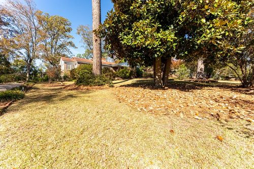 341 Lakeside Dr, milledgeville, GA, 31061-2328 | Card Image