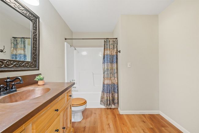 1949 County Road 347 Loop, Home with 3 bedrooms, 2 bathrooms and 3 parking in Gause TX | Image 11