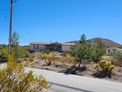955 W Hobson St, Searchlight, NV, 89046 | Card Image
