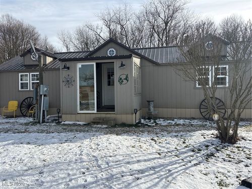 19604 County Road 124, Coshocton, OH, 43812-9338 | Card Image