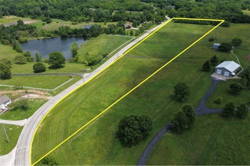 Tract 1 S Raffurty Road, Pleasant Hill, MO, 64080 | Card Image