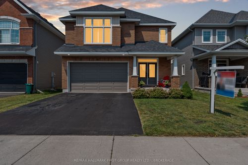 1107 Woodhaven Dr, Kingston, ON, K7P0R7 | Card Image