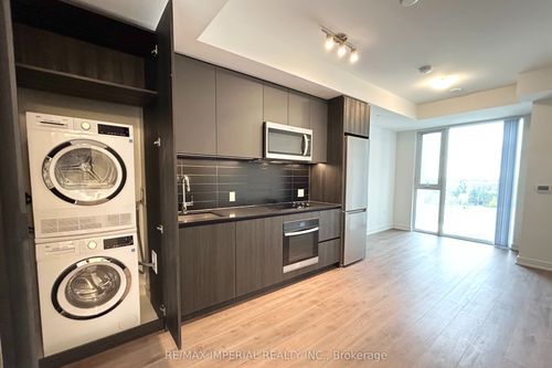 712-5858 Yonge Street, North York, ON, M2M0C6 | Card Image