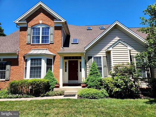 5695 Wheelwright Way, HAYMARKET, VA, 20169-3183 | Card Image