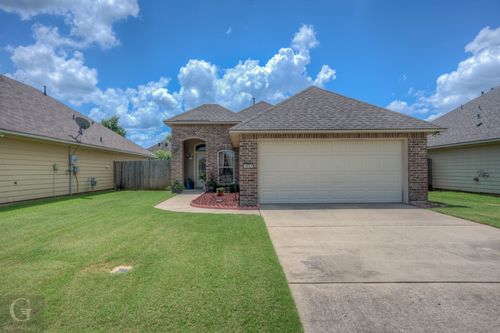 3933 White Lake Dr, Bossier City, LA, 71111-6361 | Card Image