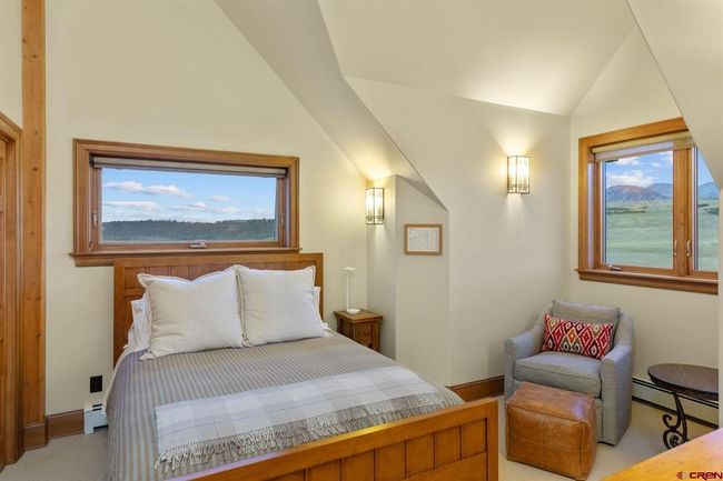 Guest Bedroom | Image 29
