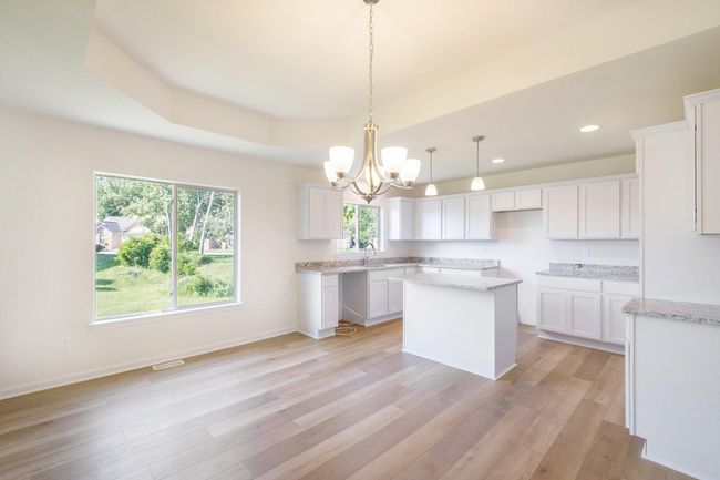 5354 Loon Ln, Condo with 3 bedrooms, 2 bathrooms and null parking in Burton MI | Image 6