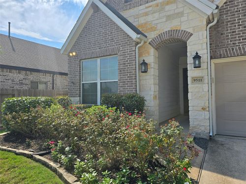 9511 Aliaga Terrace Ct, Tomball, TX, 77375-1552 | Card Image